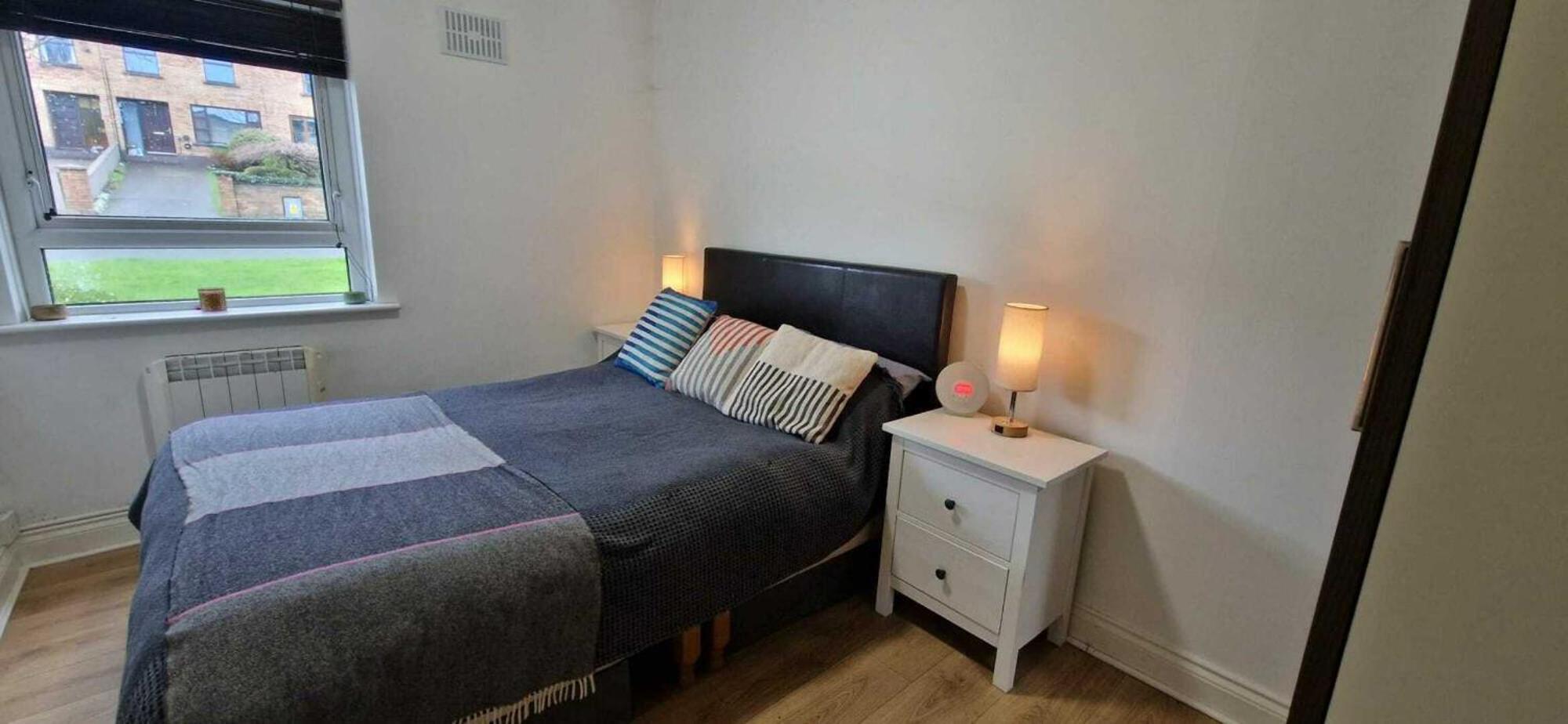 Peaceful & Pet Friendly 200mtrs To Dundrum Centre Dublin