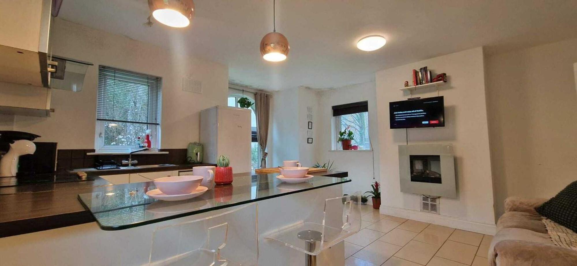 Apartment Peaceful & Pet Friendly 200mtrs To Dundrum Centre *